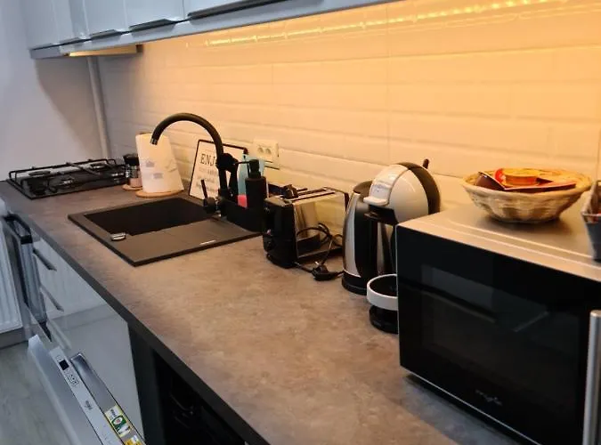 Global View * ブカレスト