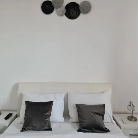 Διαμέρισμα Global View *